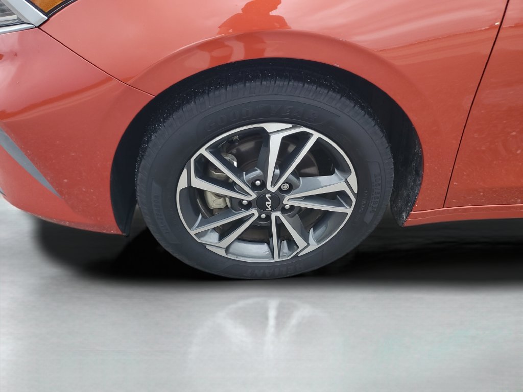 Used 2023 Kia Forte LXS FWD image 24