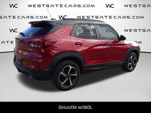 Used 2021 Chevrolet TrailBlazer RS w/ Sun and Liftgate Package image 11