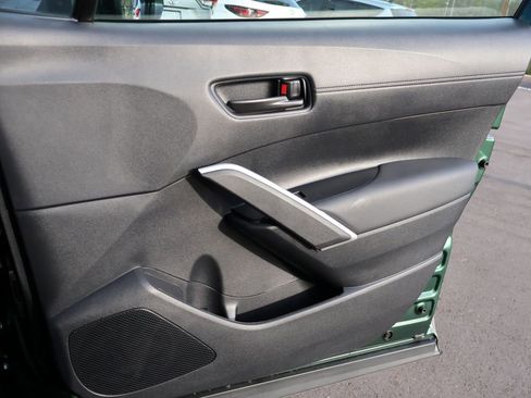 Used 2026 Toyota Corolla Cross LE image 11