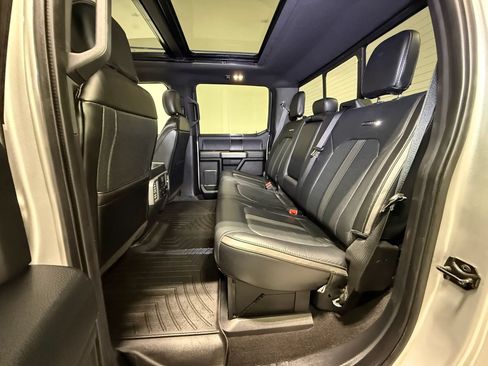 Used 2019 Ford F250 Platinum w/ Platinum Ultimate Package AWD/4WD image 15