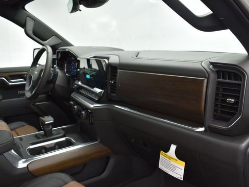 New 2025 Chevrolet Silverado 1500 High Country image 27