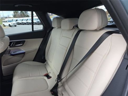 New 2026 Mercedes-Benz GLC 300 4MATIC image 15