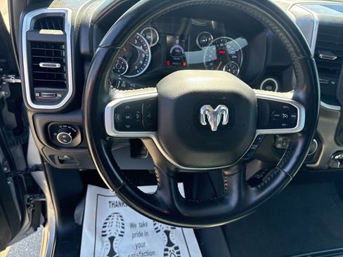 Used 2022 RAM 1500 Big Horn AWD/4WD image 15