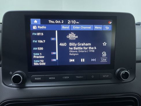 Used 2023 Hyundai Kona SEL image 14