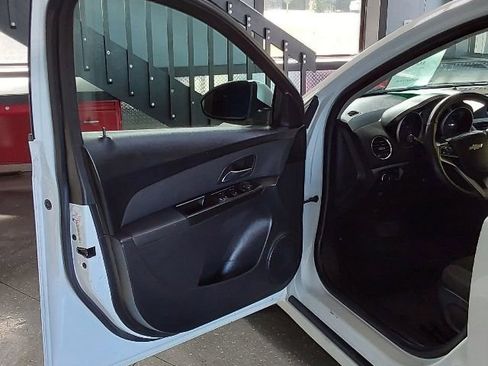 Used 2012 Chevrolet Cruze LT image 13