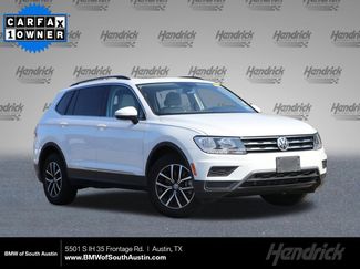 Used 2021 Volkswagen Tiguan SE w/ Panoramic Sunroof Package image 1