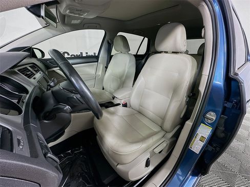 Used 2015 Volkswagen Golf SE w/ Lighting Package image 24