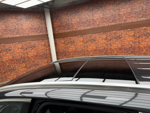 Certified 2022 Mercedes-Benz GLC 300 4MATIC image 25