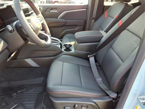 New 2026 Chevrolet Colorado Z71 w/ Technology Package image 6