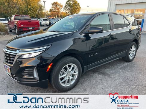 Used 2023 Chevrolet Equinox LT image 1