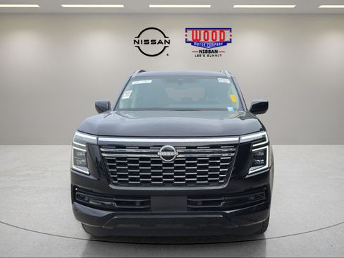 Used 2025 Nissan Armada SV AWD/4WD image 6