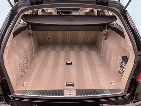 Used 2014 Mercedes-Benz E 350 4MATIC Wagon image 40