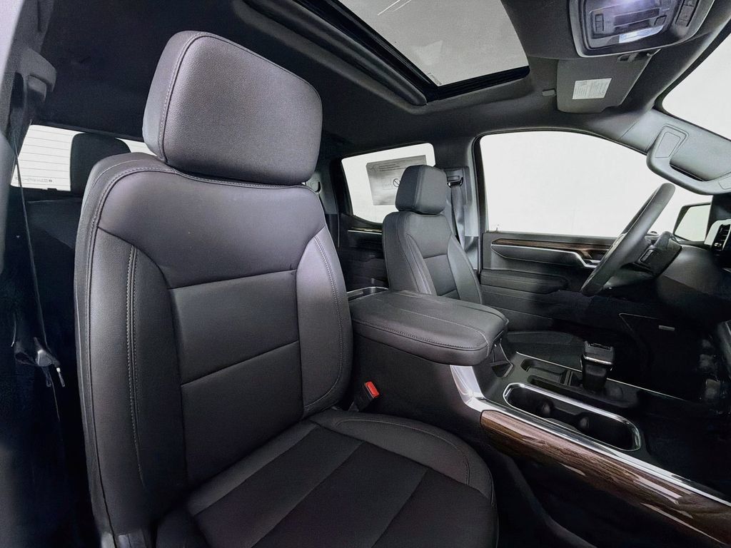 New 2026 Chevrolet Silverado 1500 RST AWD/4WD image 25