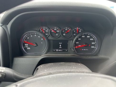 Used 2022 Chevrolet Silverado 1500 Custom AWD/4WD image 12