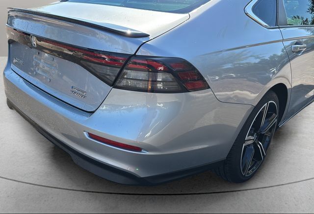 Used 2023 Honda Accord Sport image 10