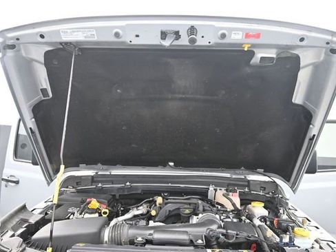 Used 2022 Jeep Wrangler Unlimited Sport AWD/4WD image 21