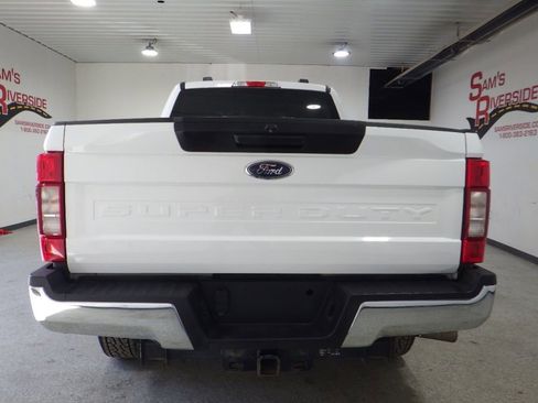 Used 2021 Ford F250 XLT image 4