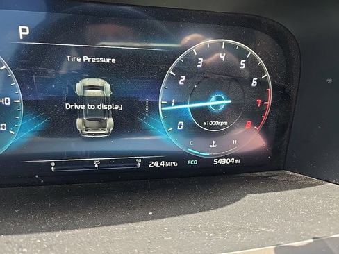 Certified 2023 Kia Sorento SX FWD image 6