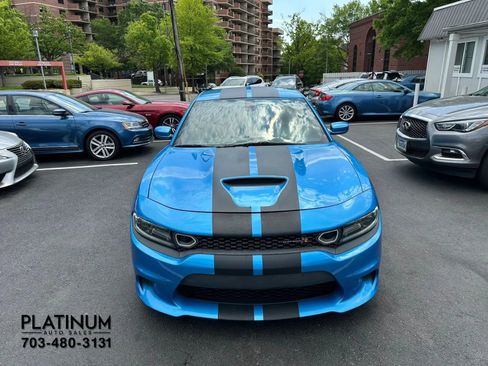 Used 2019 Dodge Charger Scat Pack w/ Plus Group RWD image 4