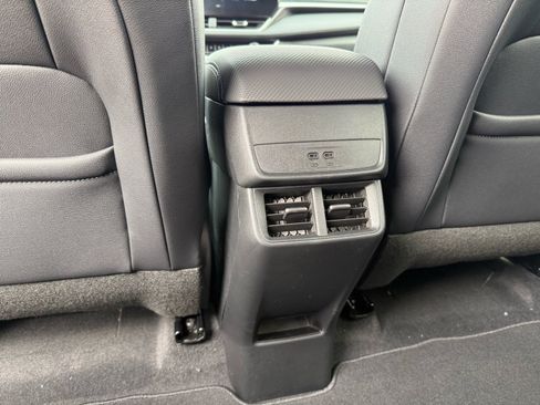 New 2026 Chevrolet Equinox LT image 26