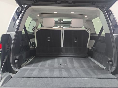 Used 2024 Rivian R1S Launch Edition AWD/4WD image 15