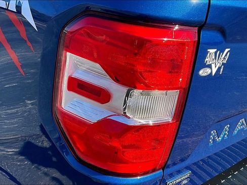 Used 2024 Ford Maverick Lariat image 29