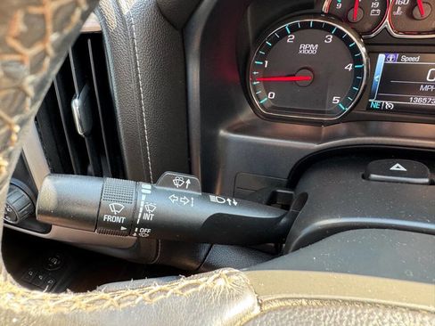 Used 2019 GMC Sierra 2500 SLT image 23