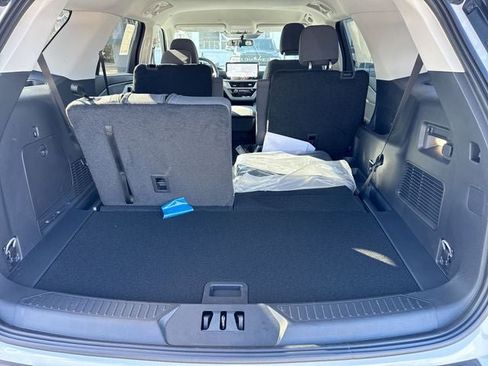 New 2026 Ford Explorer Active image 24