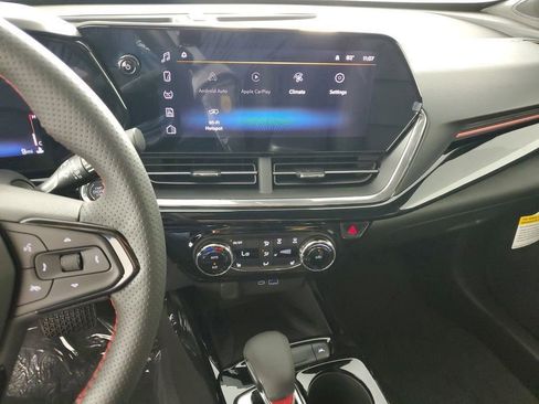 New 2026 Chevrolet Trax RS w/ Sunroof Package image 16