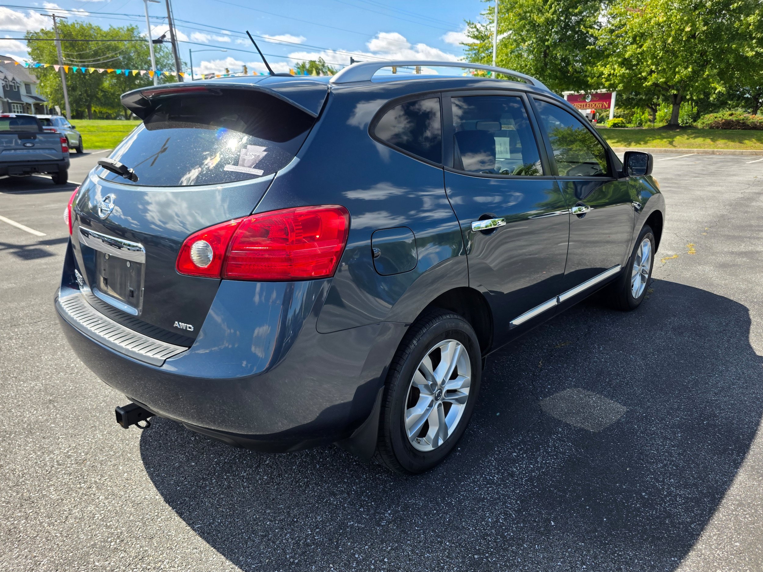 Used 2015 Nissan Rogue S w/ Convenience Package AWD/4WD image 5
