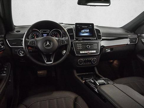 Used 2018 Mercedes-Benz GLS 450 4MATIC image 20