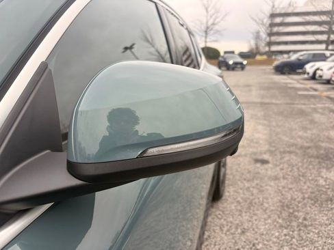 Used 2024 BMW X2 xDrive28i w/ Premium Package image 6