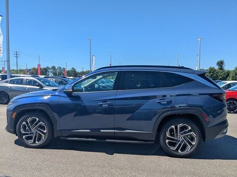 Used 2025 Hyundai Tucson Limited FWD image 11