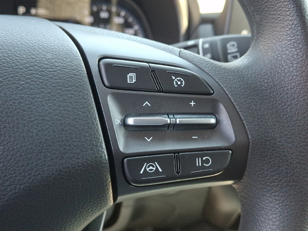Used 2023 Hyundai Kona SEL AWD/4WD image 22