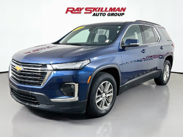 Used 2023 Chevrolet Traverse LT AWD/4WD image 3
