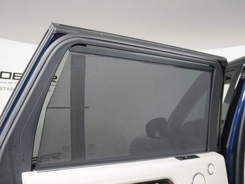 Used 2020 Land Rover Range Rover Long Wheelbase Autobiography AWD/4WD image 36