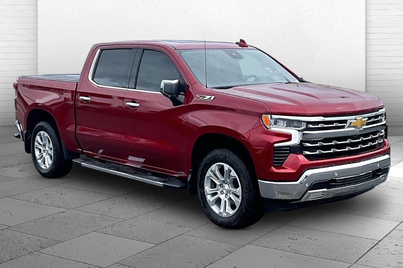 Used 2025 Chevrolet Silverado 1500 LTZ w/ LTZ Premium Package AWD/4WD image 1
