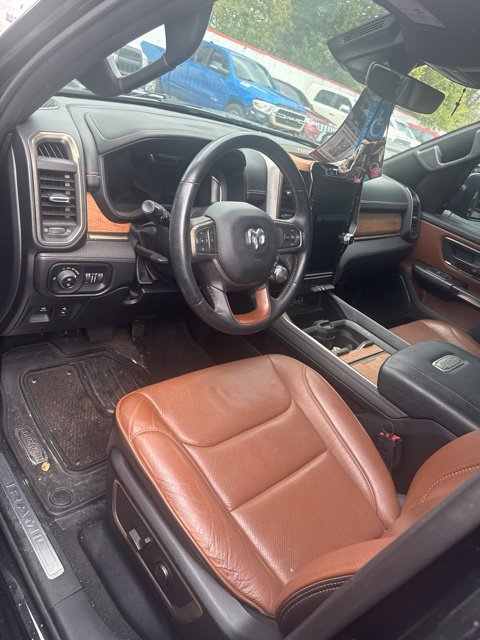 Used 2023 RAM 1500 Limited w/ Body Color Bumper Group AWD/4WD image 2