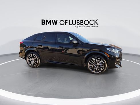 New 2026 BMW X2 xDrive28i w/ Technology Package AWD/4WD image 9