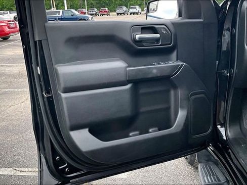 Used 2023 Chevrolet Silverado 1500 Custom AWD/4WD image 21