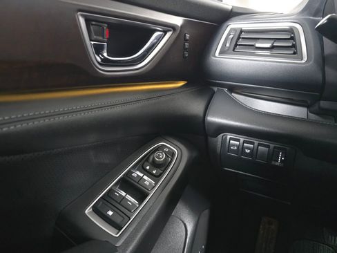 Used 2024 Subaru Ascent Touring image 34