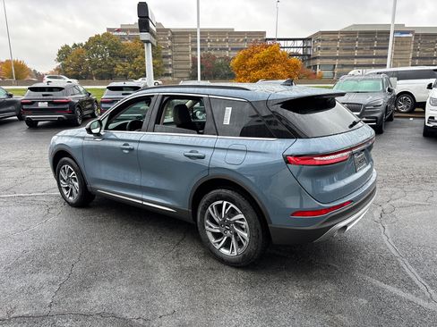 New 2026 Lincoln Corsair Premiere image 5