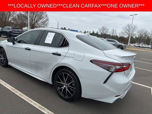Used 2024 Toyota Camry SE image 22