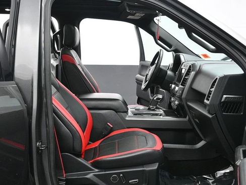 Used 2018 Ford F150 Lariat w/ Equipment Group 502A Luxury image 10