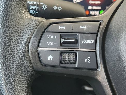 Certified 2023 Honda HR-V LX image 26