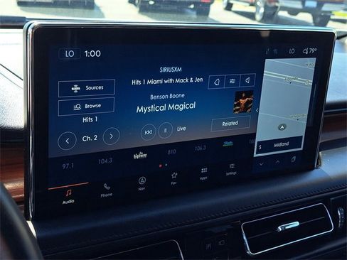 Certified 2022 Lincoln Nautilus Reserve w/ Equipment Group 201A image 15