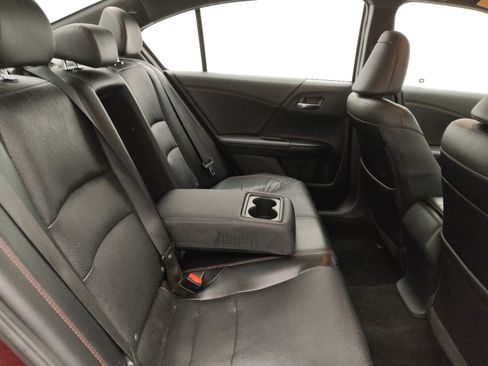 Used 2017 Honda Accord Sport Special Edition image 19
