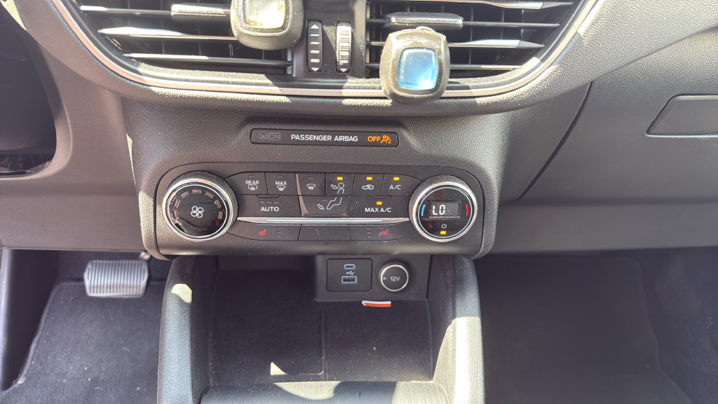 Used 2020 Ford Escape SE AWD/4WD image 28