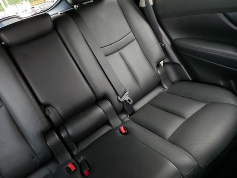 Used 2015 Nissan Rogue SL w/ SL Premium Package AWD/4WD image 14