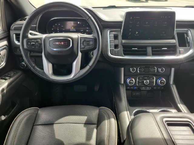 Used 2023 GMC Yukon SLT AWD/4WD image 15